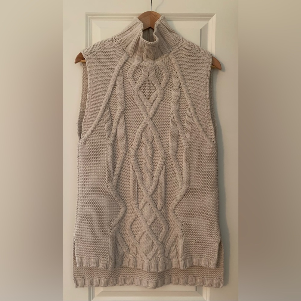 Curio NY long cotton cable knit turtleneck